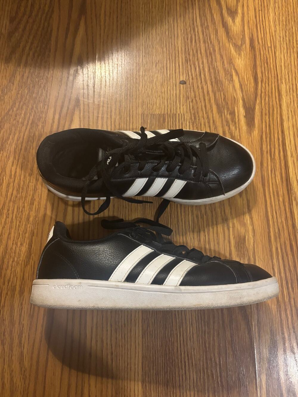 Adidas Black/ White Athletic Running Casual Everyday Shoes/ Sneakers